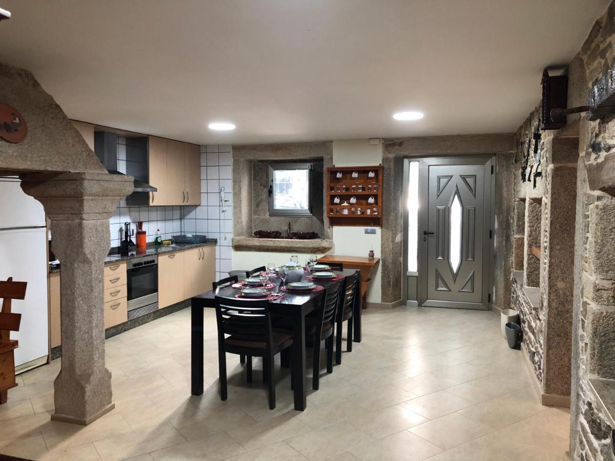 Casa Do Grallo Corcoesto ภายนอก รูปภาพ